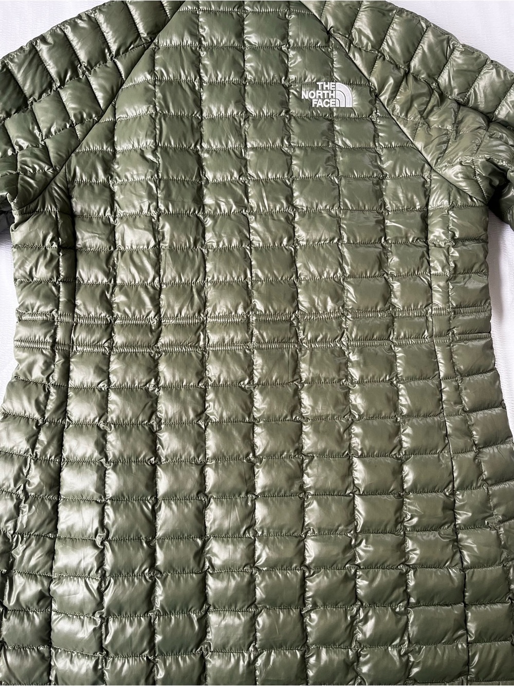 The North Face Women's Olive Hooded Quilted Puffer Jacket - Picture 11 of 12